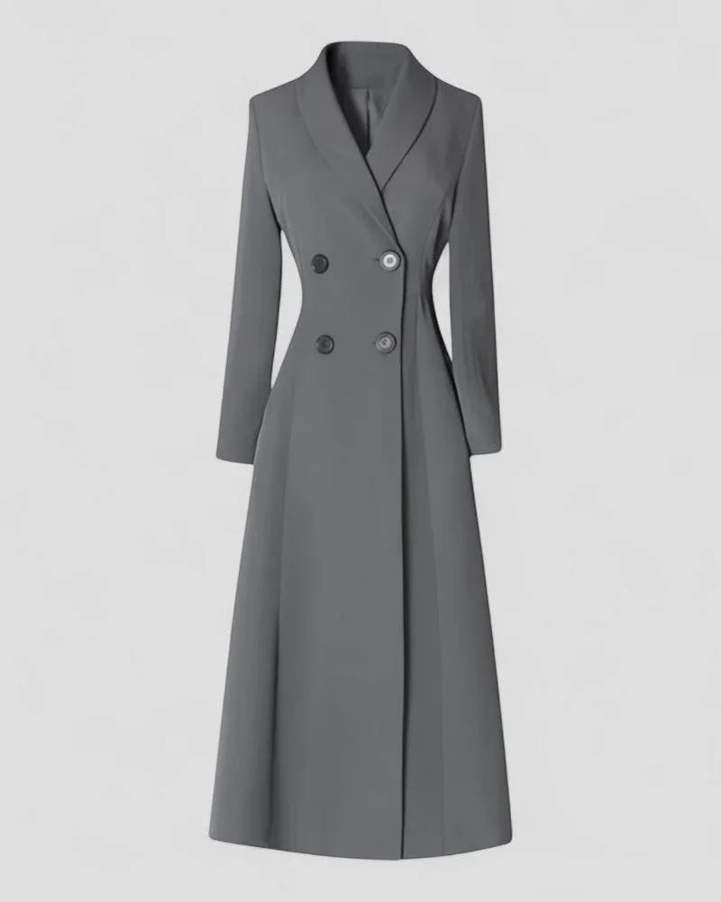 Lang taljeret trenchcoat med dobbeltradede knapper og reverskrave