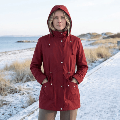 Lang vandtæt vintertrenchcoat med hætte og justerbar talje