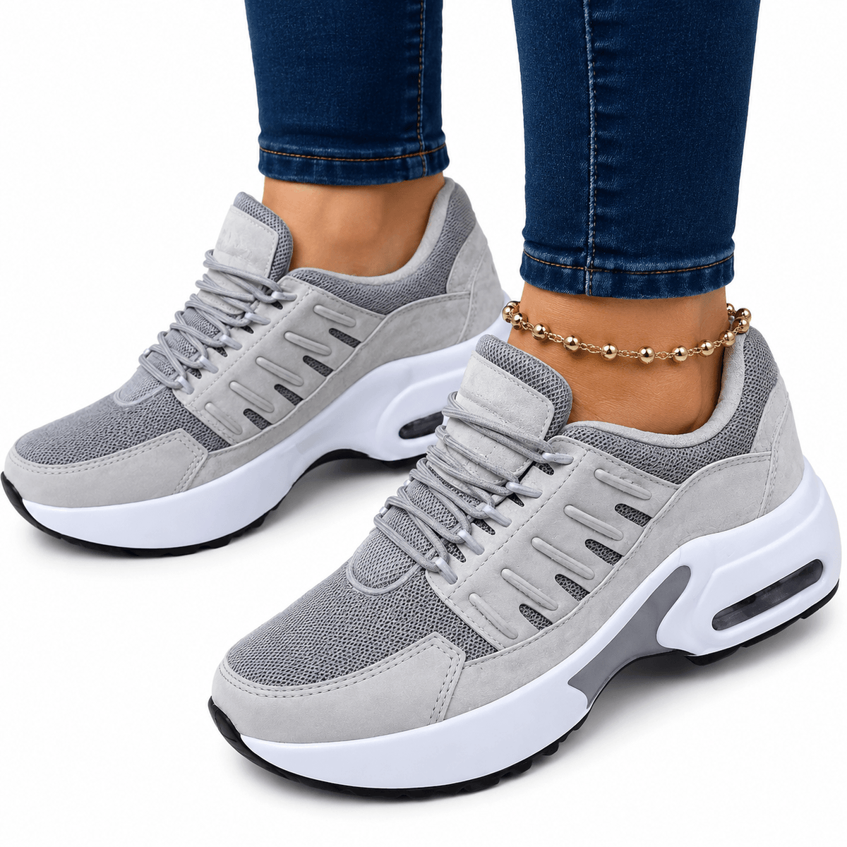 Ortopædiske sko i sneakerstil med mesh, snørebånd og tyk støddæmpende sål